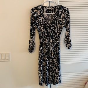 Patterned wrap dress